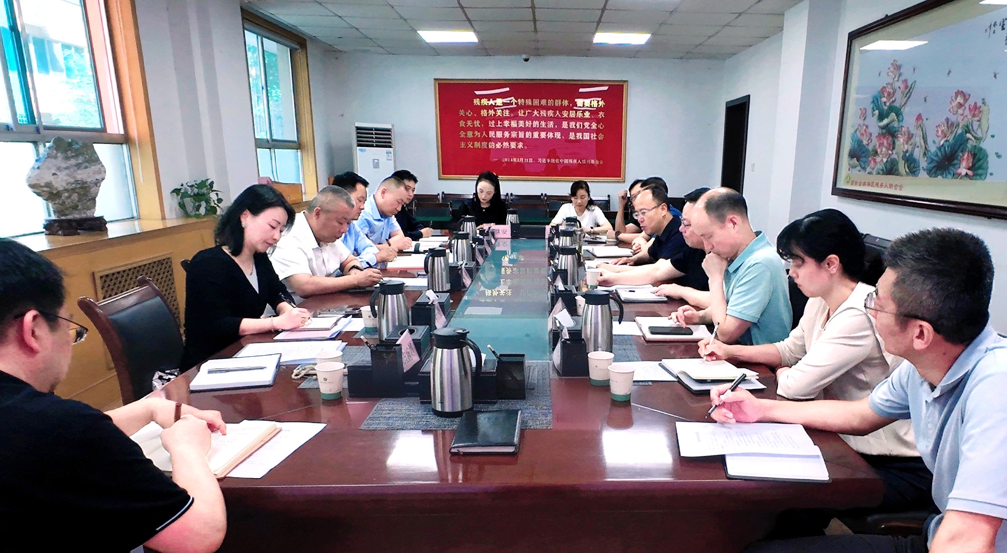強(qiáng)盛一行赴西安市殘疾人聯(lián)合會(huì)開展專題調(diào)研——共商殘疾人康復(fù)養(yǎng)老事業(yè)發(fā)展，探索科技助殘服務(wù)新模式